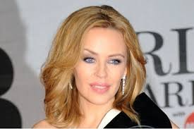 Kylie Minogue annuncia le nozze con il suo toyboy