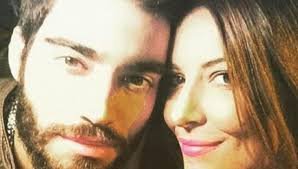 Selvaggia Lucarelli si divide tra il suo toy boy e Ballando con le stelle