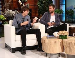 Chris Hemsworth perde il portafogli e un boy scout lo restituisce