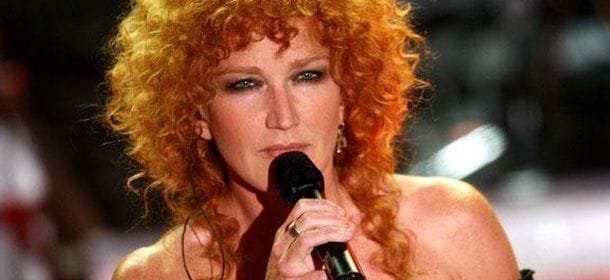 Fiorella Mannoia annulla concerto per andare dalla madre