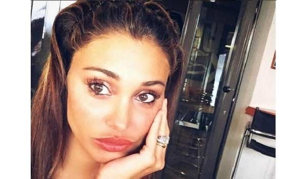 Belen e Borriello inseparabili in vacanza, è amore?