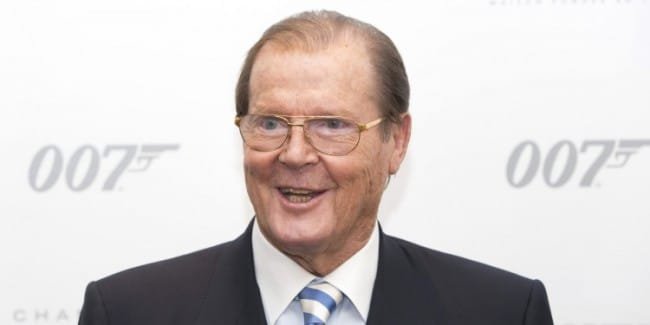 E’ morto Roger Moore, l’agente segreto più longevo della saga di James Bond