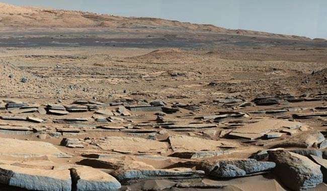 Marte, Insight si affianca ai Rover Curiosity e Opportunity
