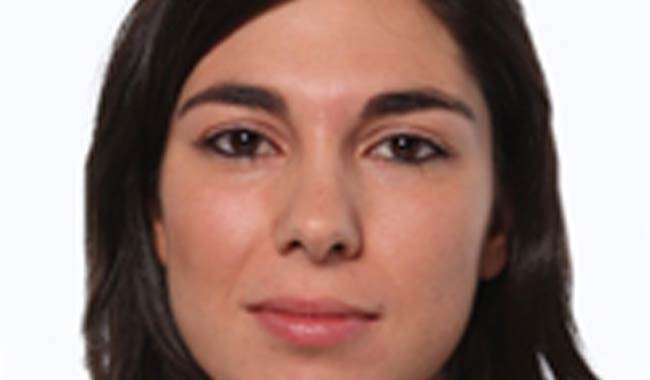 Giulia Sarti si autosospende colpa delle chat