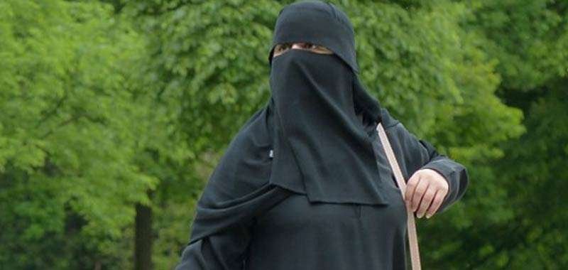 Modena col burka non si puo entrare in palestra