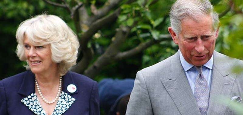 UK uomo rivendica di essere figlio di Carlo e Camilla