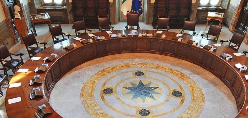 Alfonso Bonafede rischia la poltrona di ministro della giustizia?