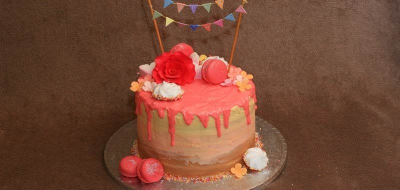 Voi amate la drip cake