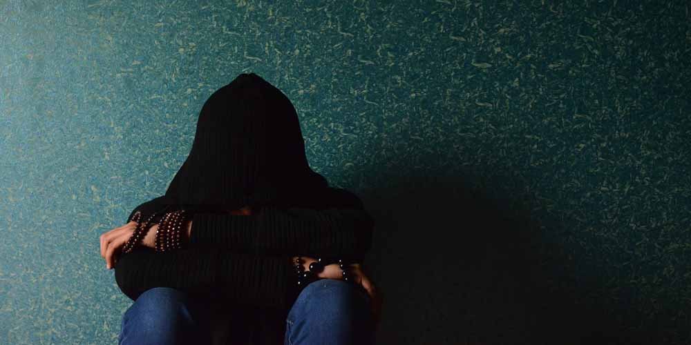Bassa autostima Come aumentano i suicidi tra studenti