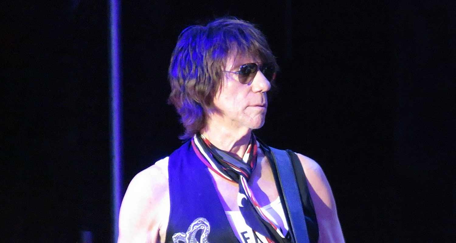 Johnny Depp si rilassa insieme al chitarrista Jeff Beck