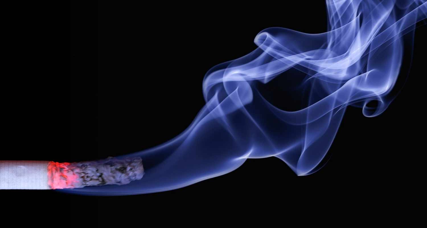 Fumare strettamente collegato a osteoporosi