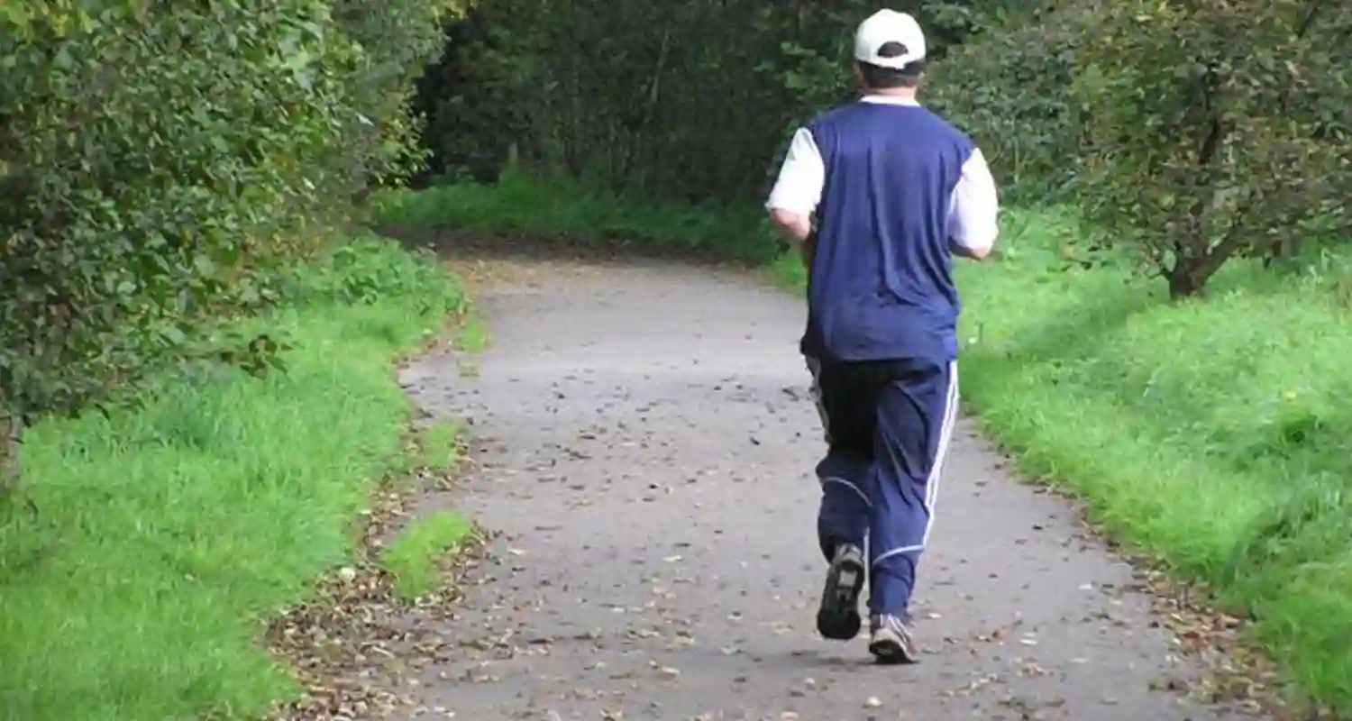 Correre dopo i 50 ecco i rischi a cui vai incontro