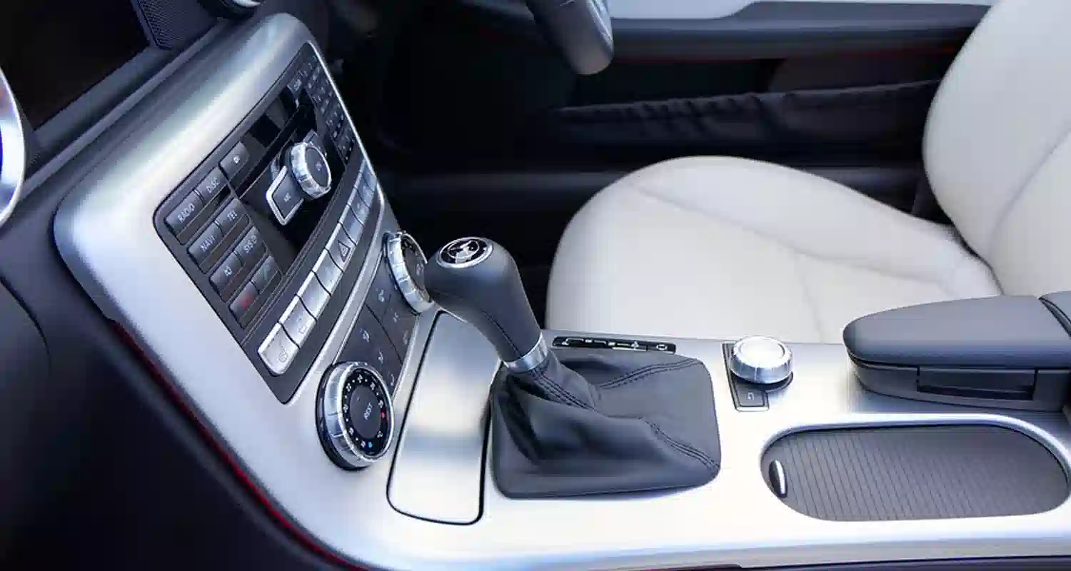 I pulsanti digitali saranno rimossi dalle auto