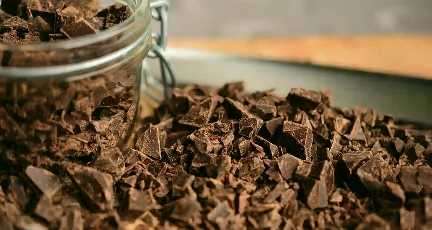Il cioccolato fondente influisce sul colesterolo