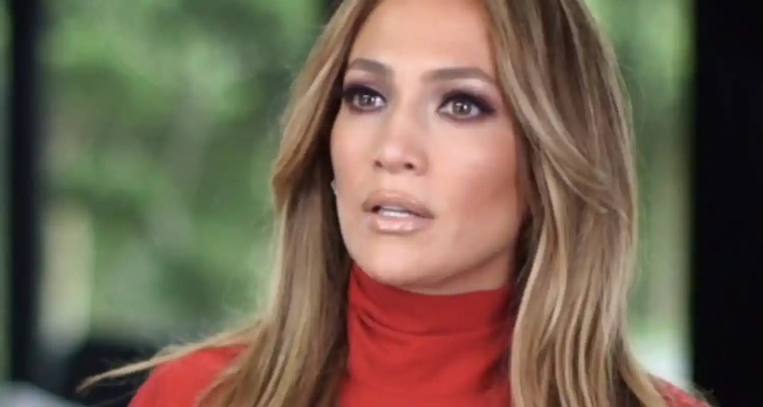 Jennifer Lopez sparisce dai social che fine ha fatto