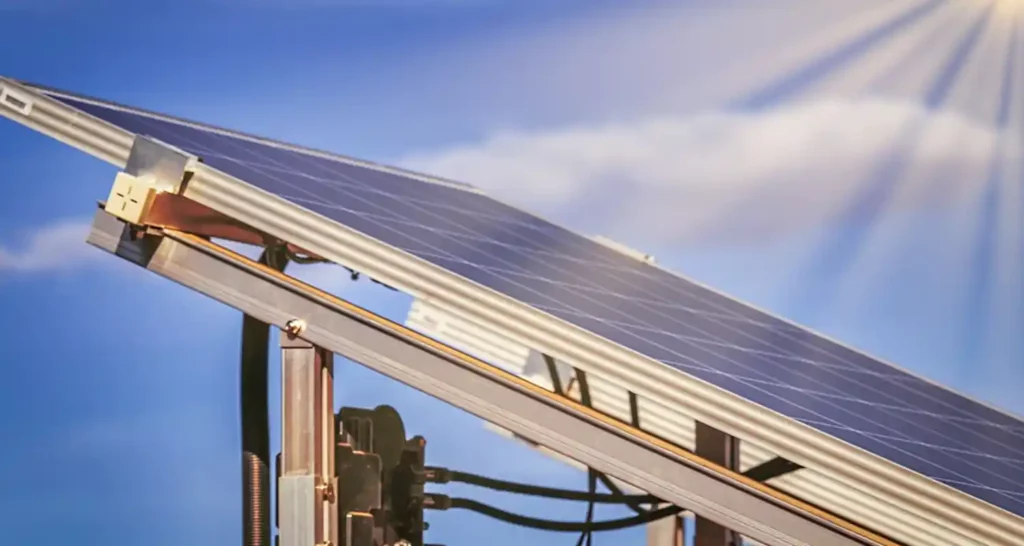 Il Fotovoltaico da Balcone Vantaggi Sfide e Opportunita