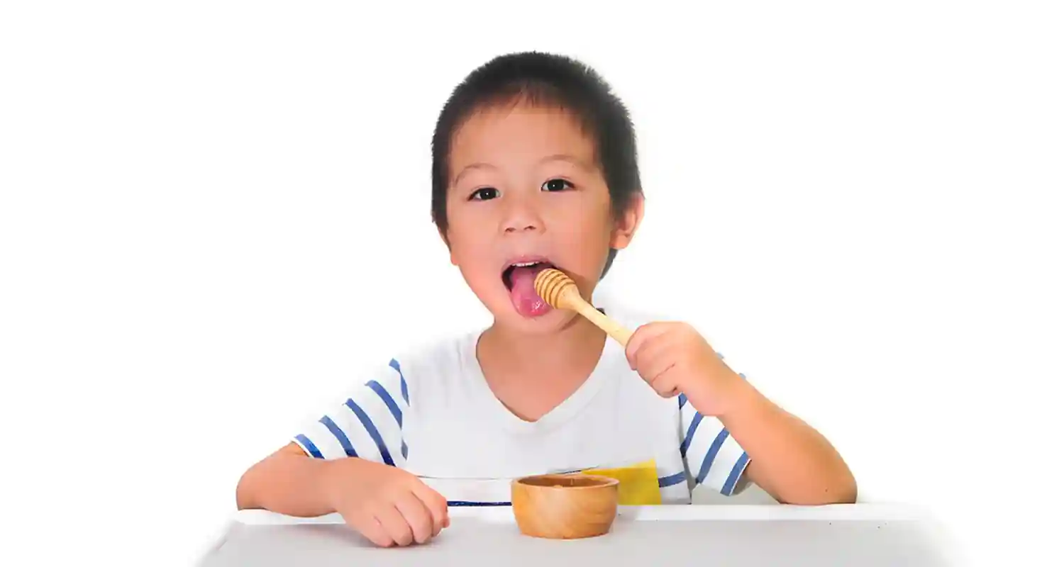 Come la pubblicità di cibi poco salutari influisce sui bambini: lo studio del governo canadese rivela i risultati sorprendenti