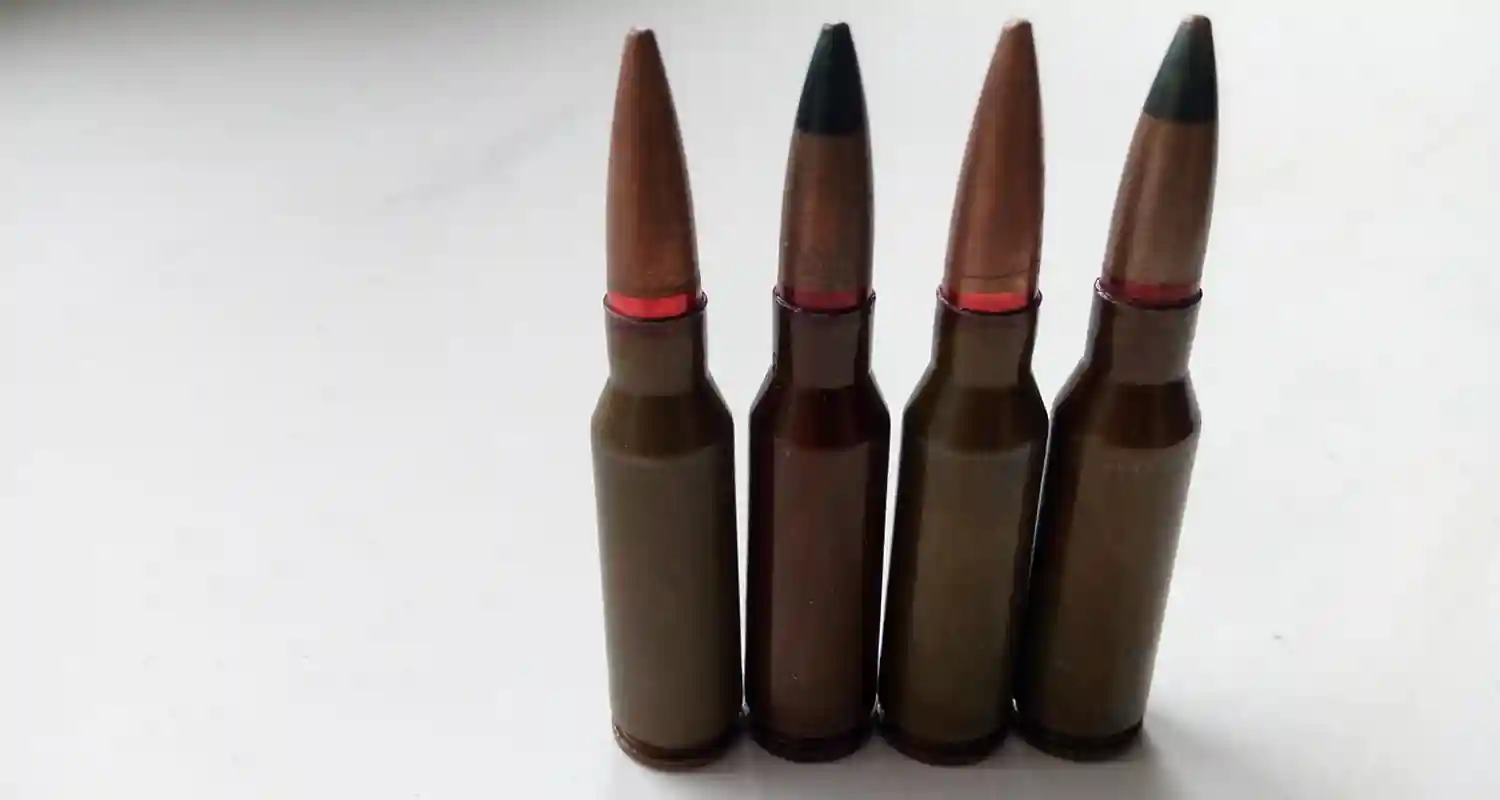 La Corea del Nord invia in Russia oltre 1000 container di armi