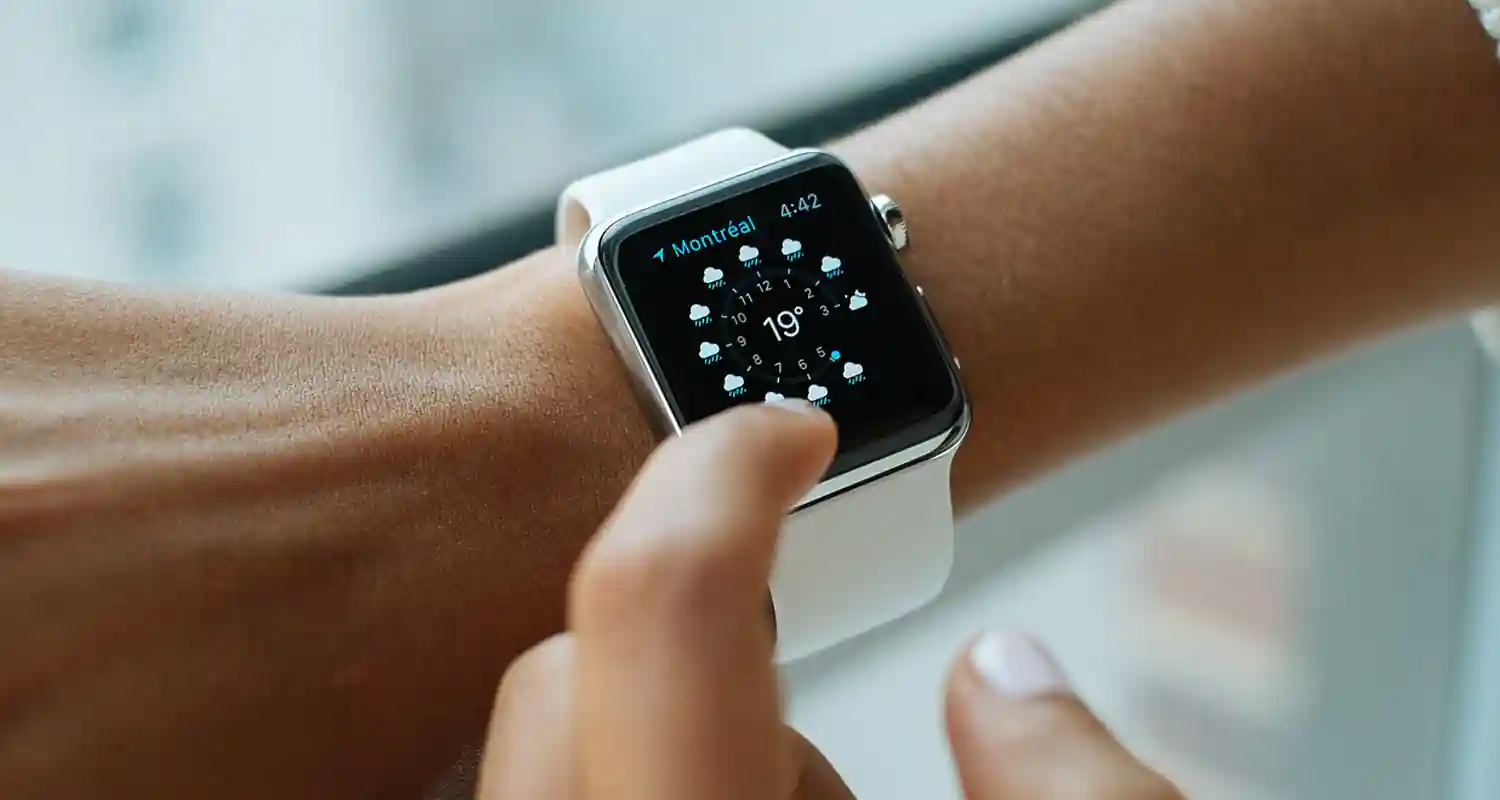 Gli americani fermano le vendite di alcuni Apple Watch