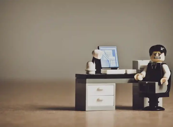 Sognare di lavorare nel vecchio posto di lavoro