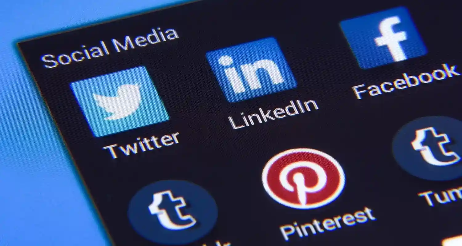 Twitter X aggiunge chiamate video e audio