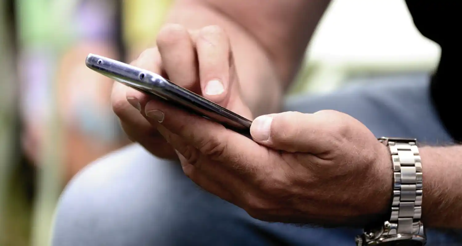 Non riesco ad eliminare un contatto dalla sim