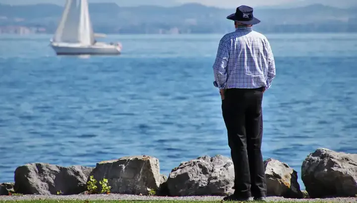 come si comporta una persona con demenza senile