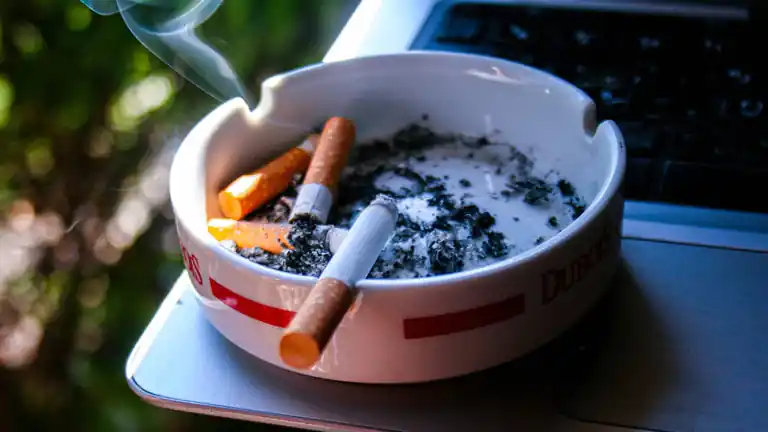 Smettere di Fumare Rimedi della Nonna e Strategie Tradizionali