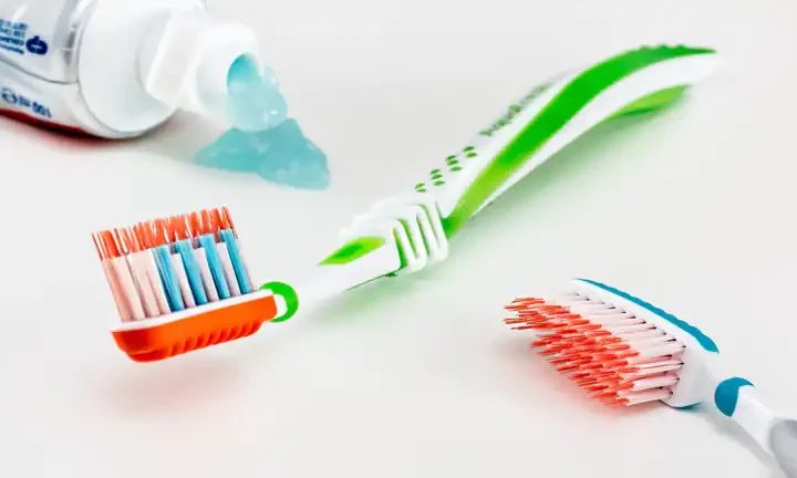 Dentifricio per Curare acne Attenzione Potresti Peggiorare la Situazione