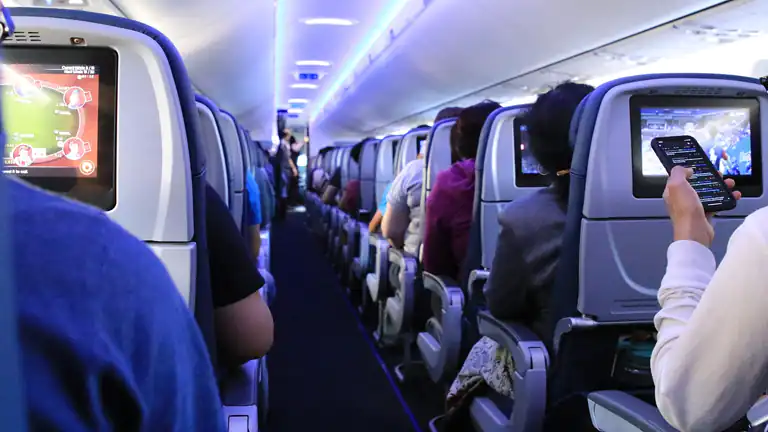 Air India: Connettività Wi-Fi Gratuita in Volo su Rotte Nazionali e Internazionali