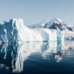 Una barriera sottomarina per salvare il ghiacciaio Thwaites dall’instabilità irreversibile