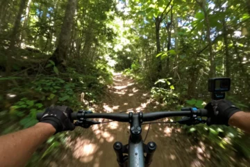 Lo streaming con GoPro è la trasmissione video in diretta da una action cam tramite Wi-Fi o rete mobile