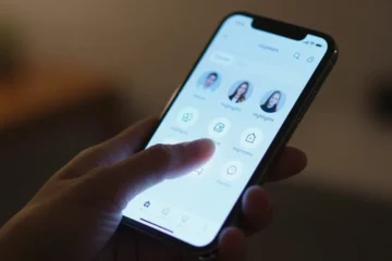 Se guardi le storie in evidenza su Instagram si vede? La verità (e l’ansia) del visualizzato